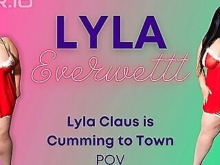 Lyla Claus Is Jizzing To Town - Lyla Everwettt
