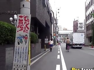 Japanese Super-bitch Piss Street